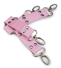 Charger l'image dans la galerie, Attache en croix Hogtie