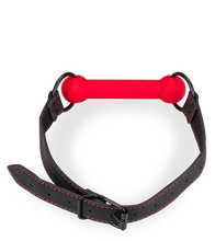 Charger l'image dans la galerie, Bâillon mors en silicone et similicuir