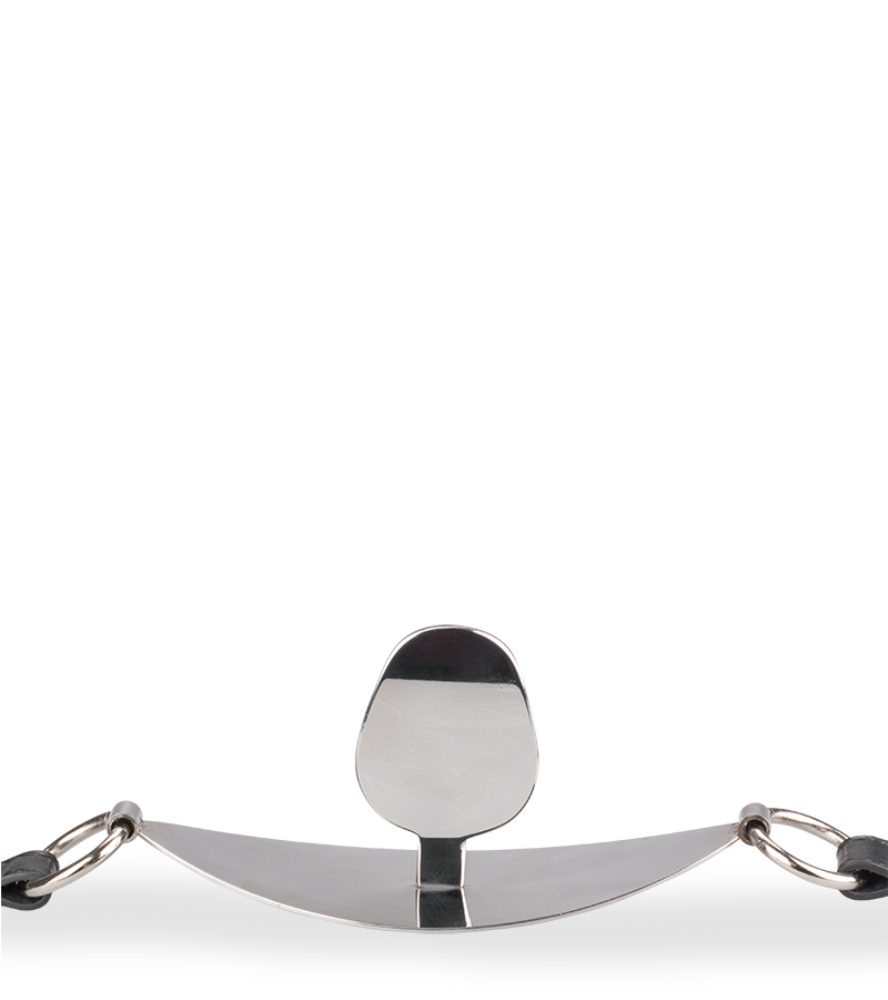 Bâillon plat en métal et similicuir