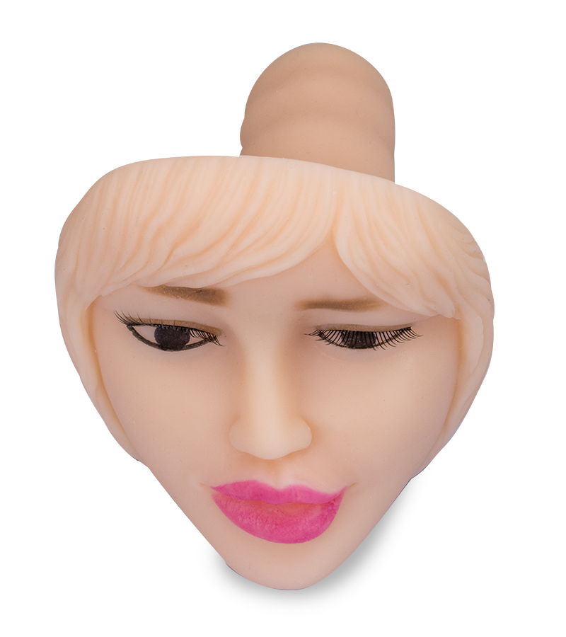 Bouche suceuse serrée pour fellation Natasha