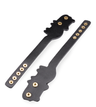 Charger l'image dans la galerie, Bracelets de poignets BDSM en similicuir chat