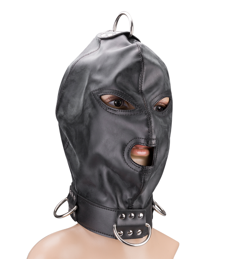 Cagoule BDSM en similicuir trois ouvertures et anneaux