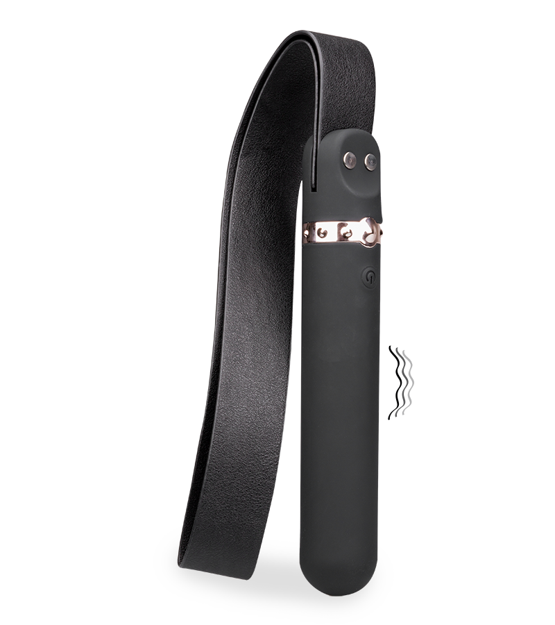 Ceinture de frappe avec manche vibromasseur