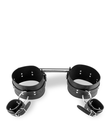 Contrainte BDSM cuisses et poignets avec barre