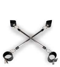 Charger l'image dans la galerie, Contrainte croix chevilles poignets