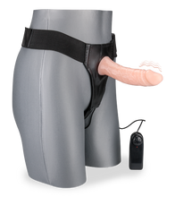 Charger l'image dans la galerie, Gode ceinture creux Ă  vibration Sacha