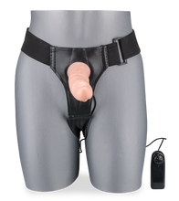 Charger l'image dans la galerie, Gode ceinture creux Ă  vibration Sacha