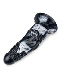 Charger l'image dans la galerie, Gode ventouse dragon enchaîné 21,0cm