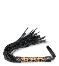 Charger l'image dans la galerie, Martinet BDSM Spotty