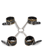 Menottes en croix chevilles poignets