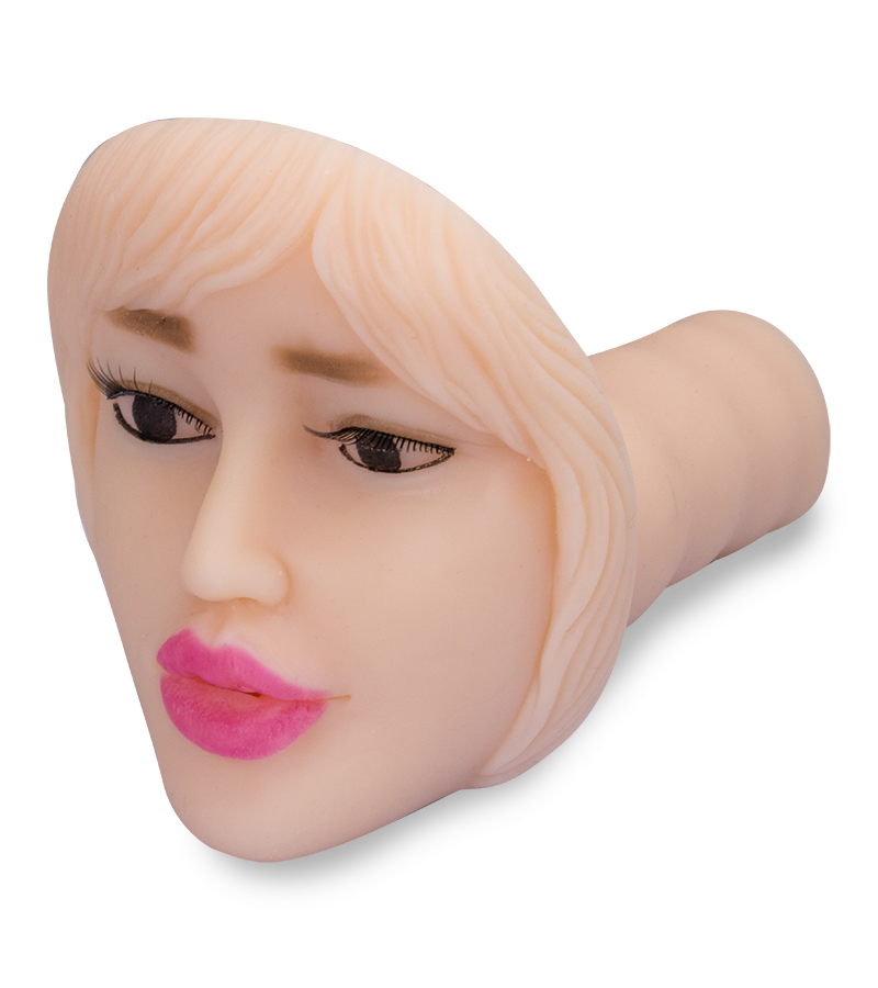 Bouche suceuse serrée pour fellation Natasha