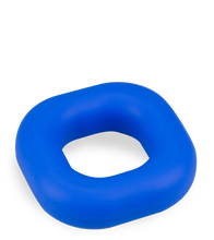 Charger l&#39;image dans la galerie, Cockring carré en silicone médical Pollie