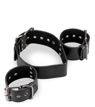 Charger l&#39;image dans la galerie, Contrainte BDSM cou et poignets