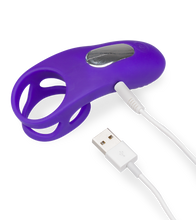 Charger l&#39;image dans la galerie, Double anneau vibrant avec stimulateur de clitoris Bora