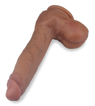 Charger l&#39;image dans la galerie, Gode ventouse 25,5 cm silicone Truestyle Fredy