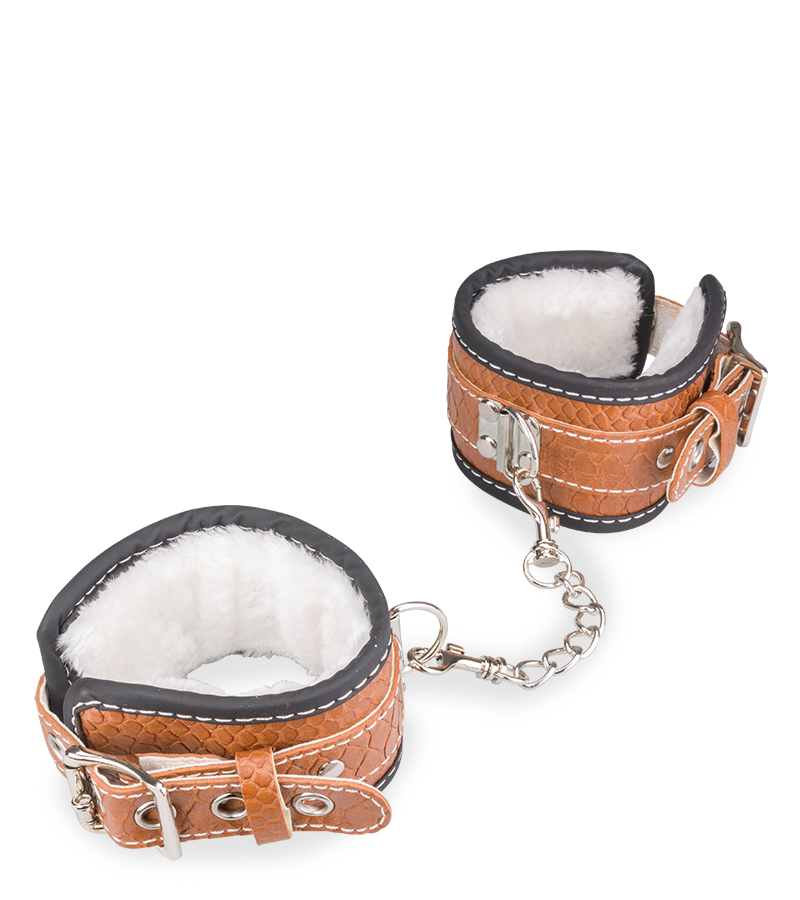 Kit d&#039;initiation au BDSM similicuir et fourrure