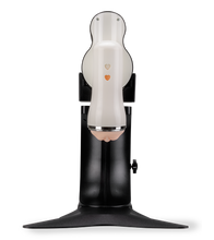 Charger l&#39;image dans la galerie, Masturbateur mains-libres insert vagin The Milkmaid