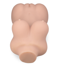 Charger l&#39;image dans la galerie, Petit buste masturbateur Olga 2,2kg