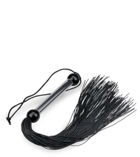 Charger l&#39;image dans la galerie, Petit martinet à lanières en silicone Punisher