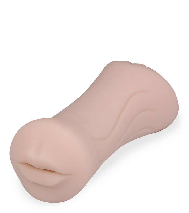 Vaginette et bouche suceuse Romy